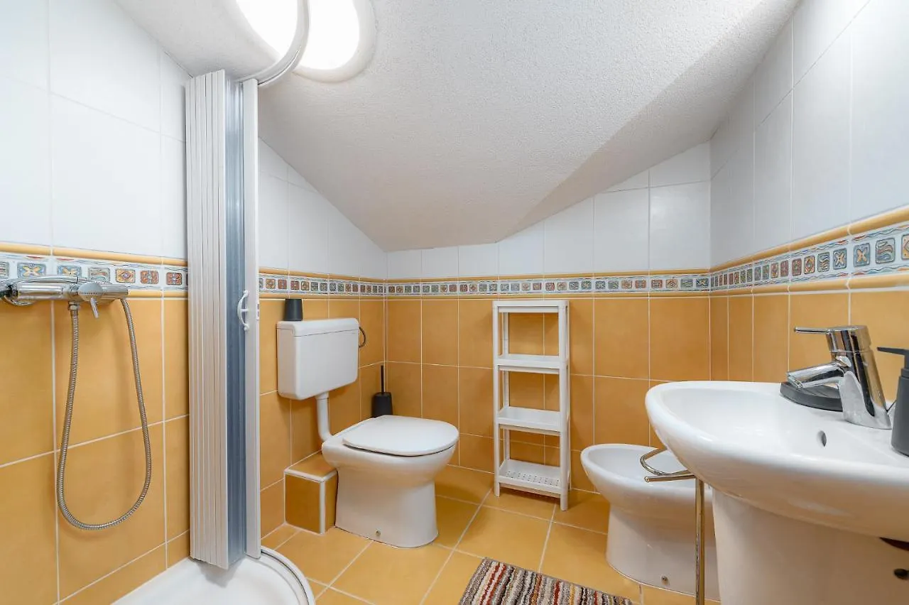 Apartment Flavia 1 Near The Beach, With Seaview In Umag - Zambratija Chorwacja