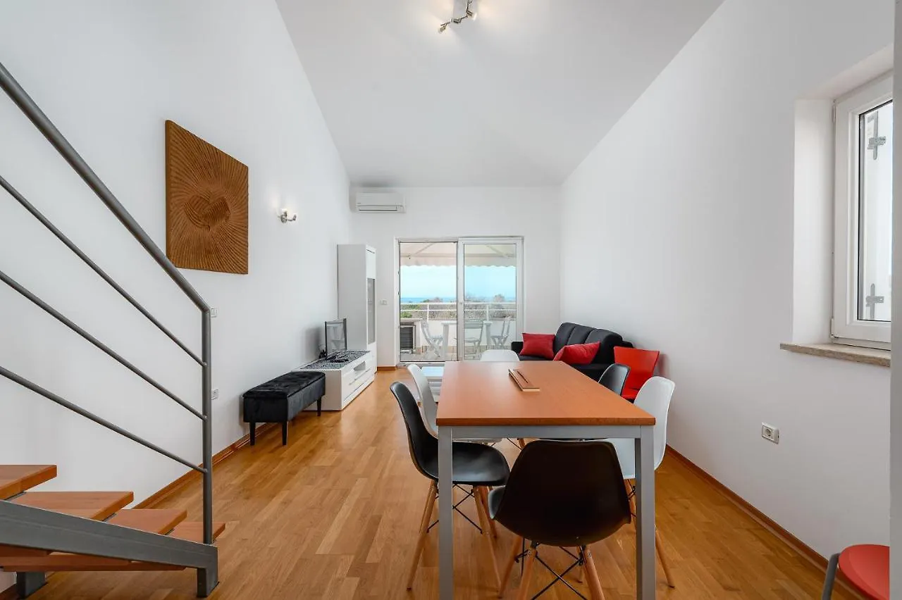 Apartments Flavia With Seaview Zambratija  0*, Zambratija (Istria) Croatia
