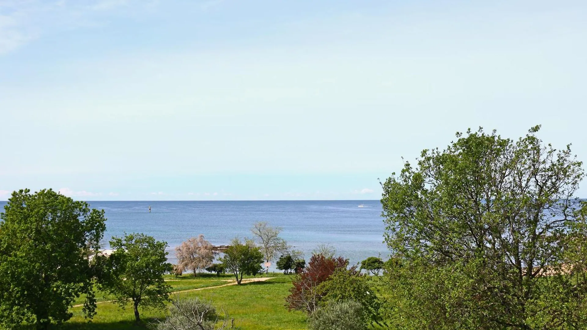Apartment Flavia 1 Near The Beach, With Seaview In Umag - Zambratija Croatia